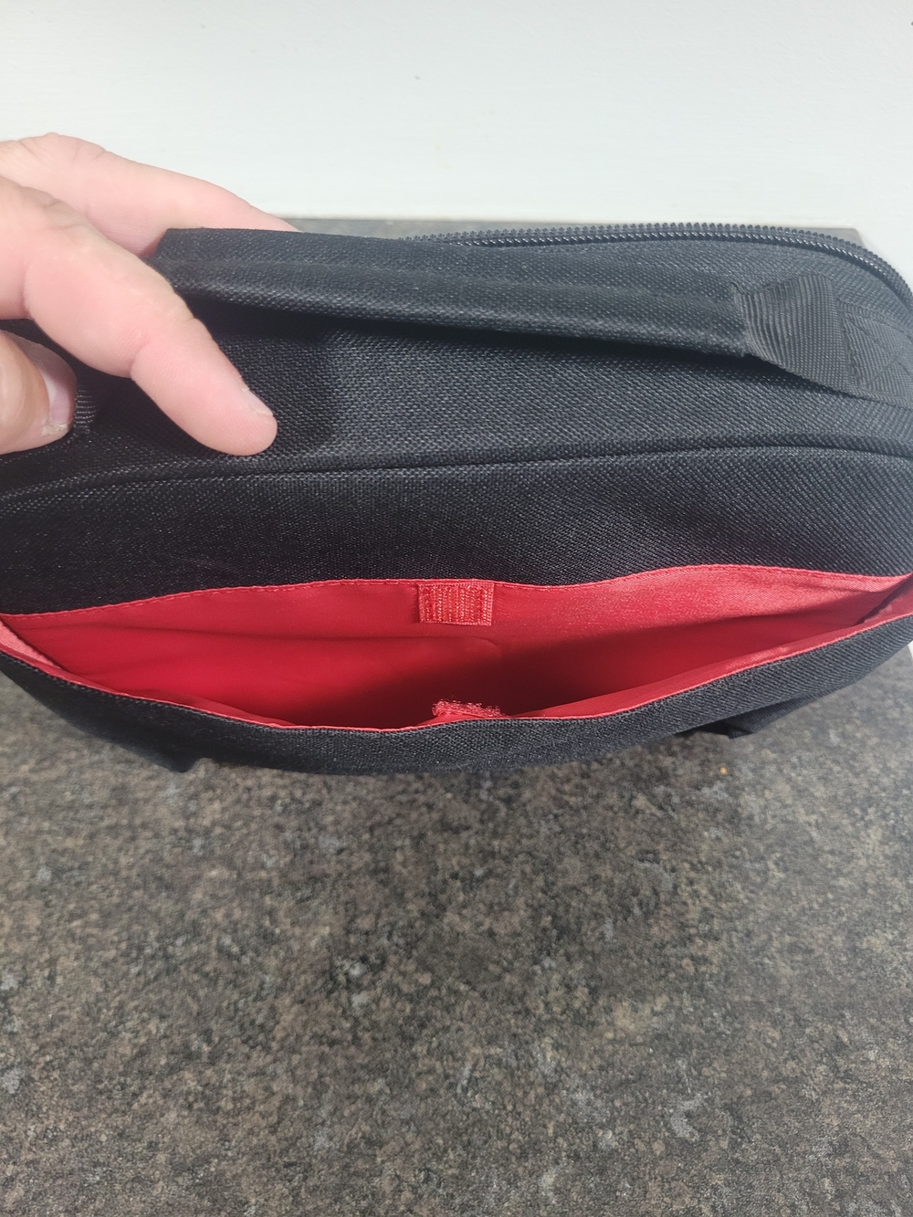 Case Logic Case/ Pouch - Picture 8 of 8